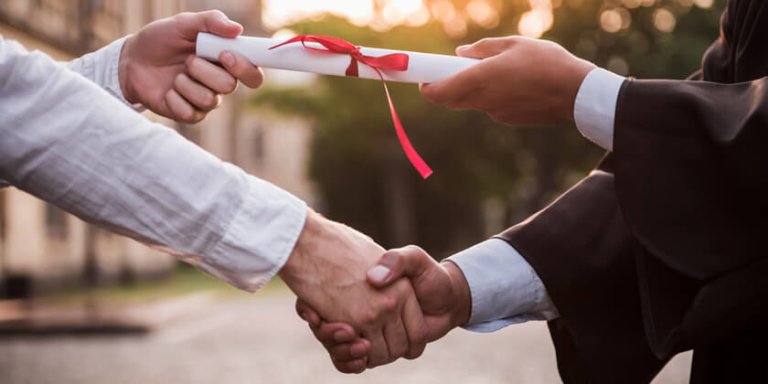 Power BI Resume Examples for 2025 - Eduation Section Resume 768x384 